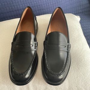 BEST OFFER! Madewell Vernon loafers woman’s size 6.5. BRAND NEW!